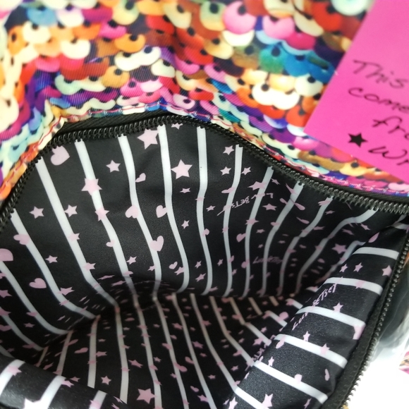 Betsy Johnson weekender sequin print travel bag - Picture 7 of 11